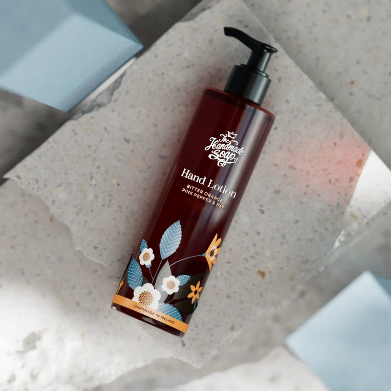 لوشن لليدين - البرتقال المر، الفلفل الوردي والتبن | ٢٥٠ مل