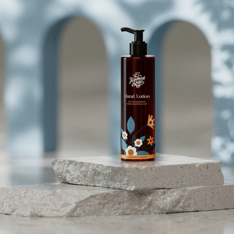 لوشن لليدين - البرتقال المر، الفلفل الوردي والتبن | ٢٥٠ مل