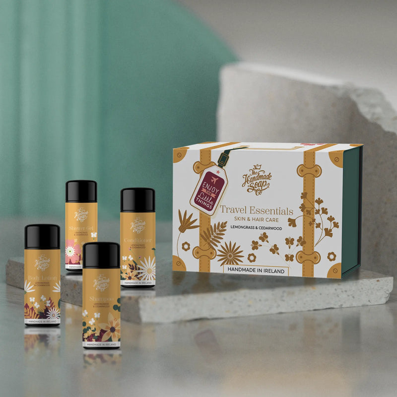 حقيبة سفر - أساسيات العناية بالجسم | ٤ × ٥٠ مل