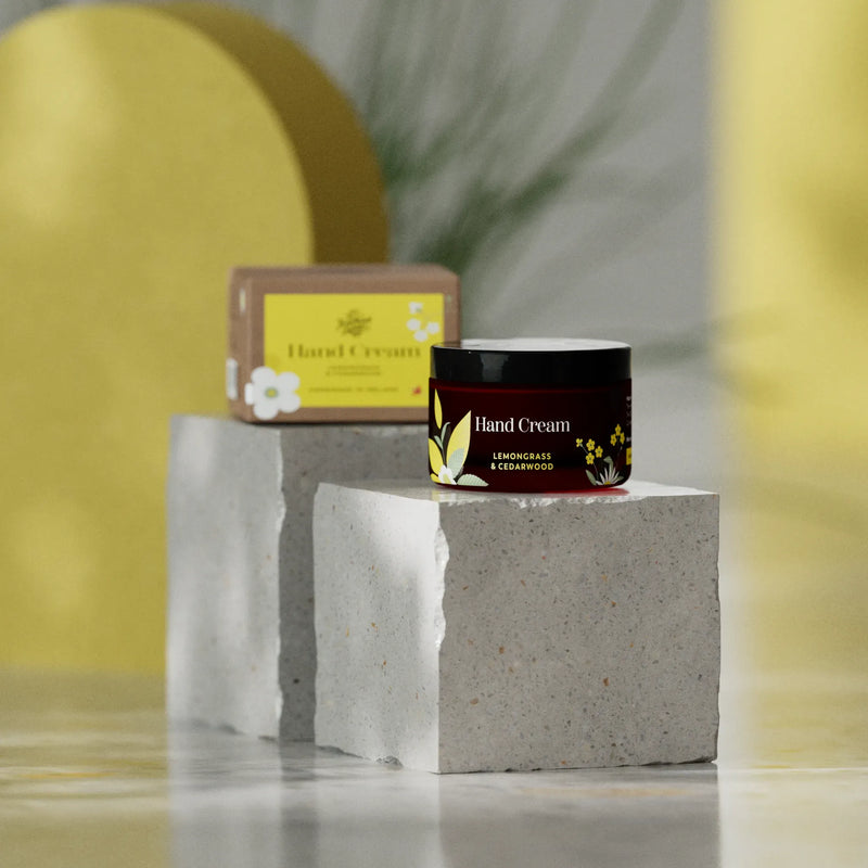 كريم لليدين - عشبة الليمون وخشب الأرز | 50 غرام