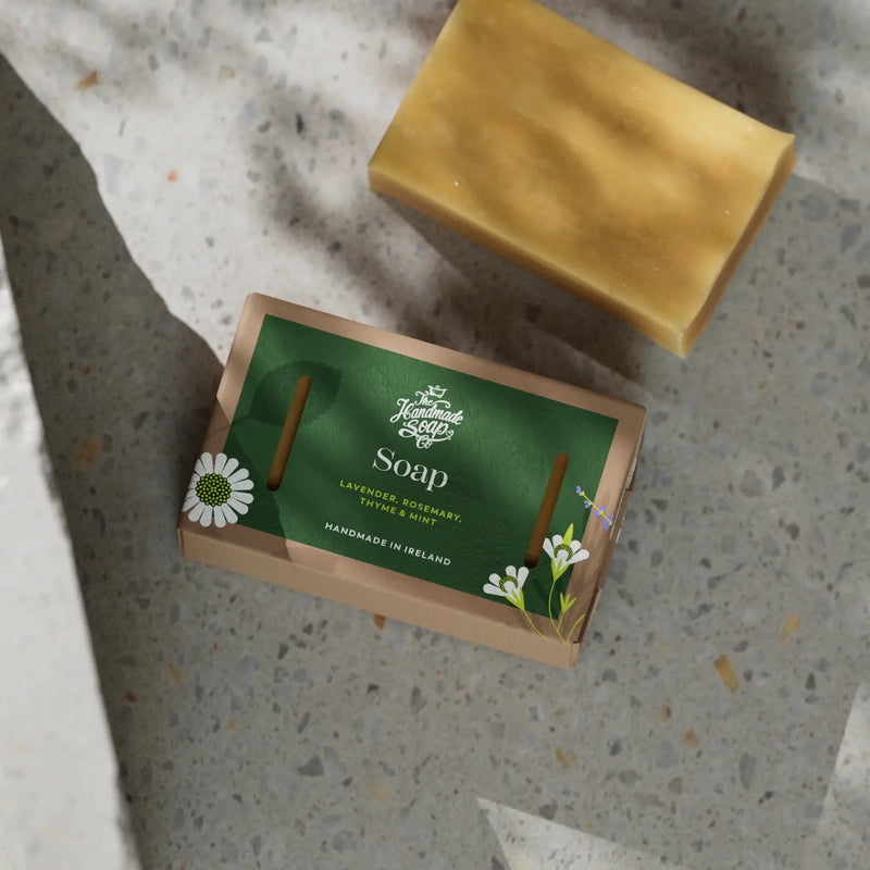 صابون يدوي الصنع - الخزامى، إكليل الجبل، الزعتر والنعناع | 140 غرام